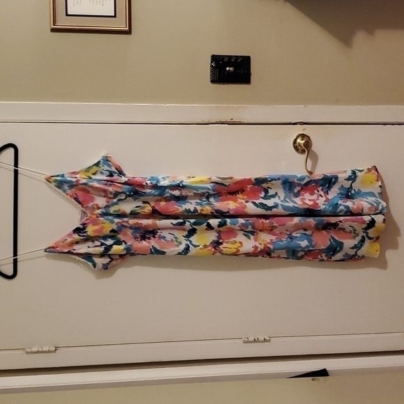 Forever 21 Plus Size 3X Floral Print Dress - Picture 2 of 10